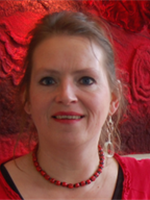 Françoise Van den Broek