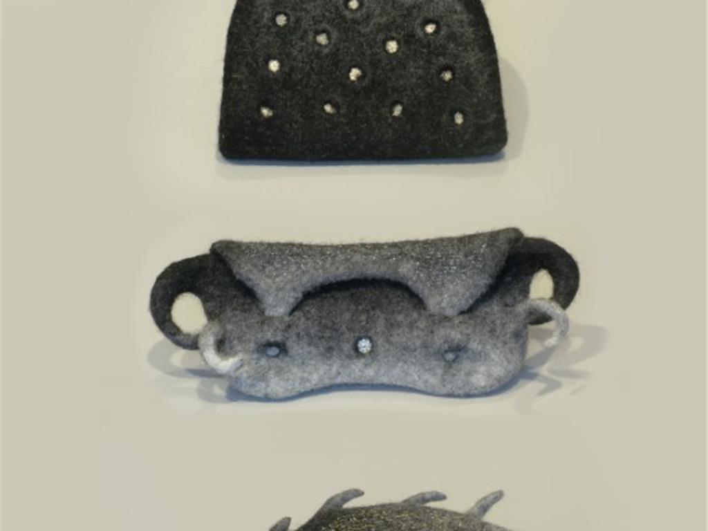 Textielevenement 2-3 november 2019: Small purses olv Judit Pócs